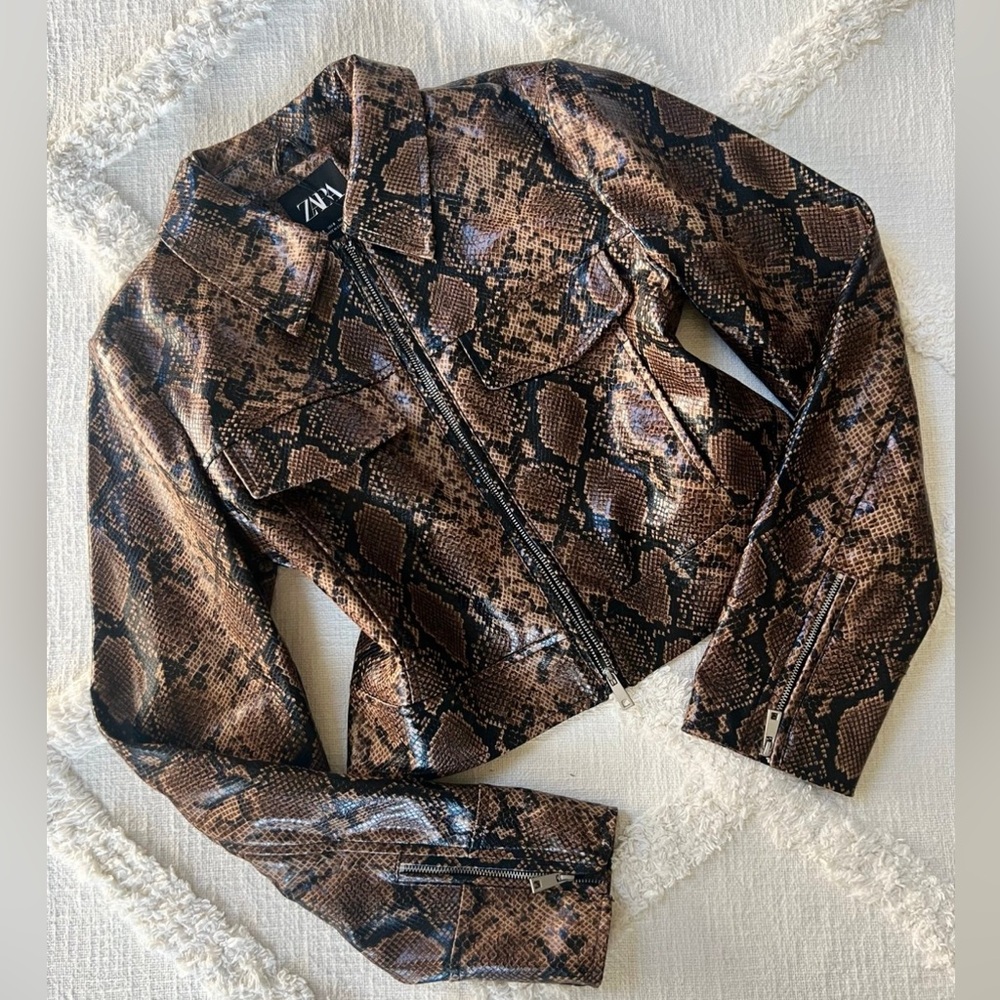 Zara Women's Leather Snake Print Jacket
